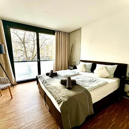 Apartament Beefree Connect Metro Bus Shops Olympia