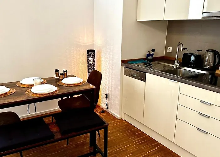 Beefree Connect Metro Bus Shops Olympia Apartman