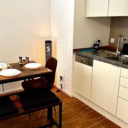 Beefree Connect-metro-shops-freeparking Apartamento
